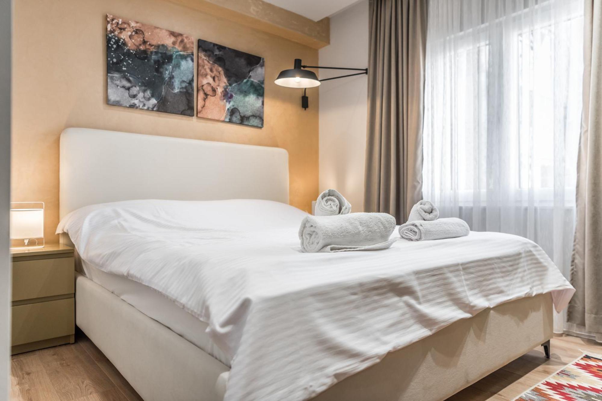 Apartment Pazari I Ri - 1 Bedroom Loft *